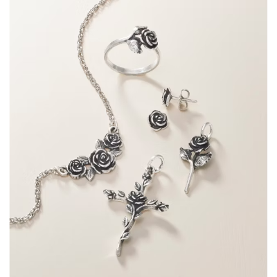 Rose Necklace